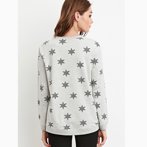 Forever 21 Sweaters - F21 Snowflake Sweater
